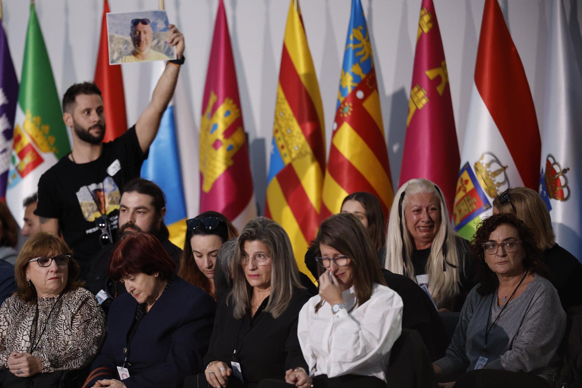 Comienzan a llegar los asistentes al funeral de Estado para las víctimas de la dana