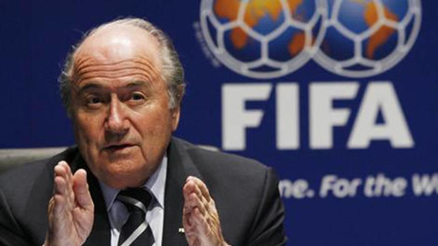 Blatter: &quot;Darle el Mundial a Catar no fue responsable&quot;