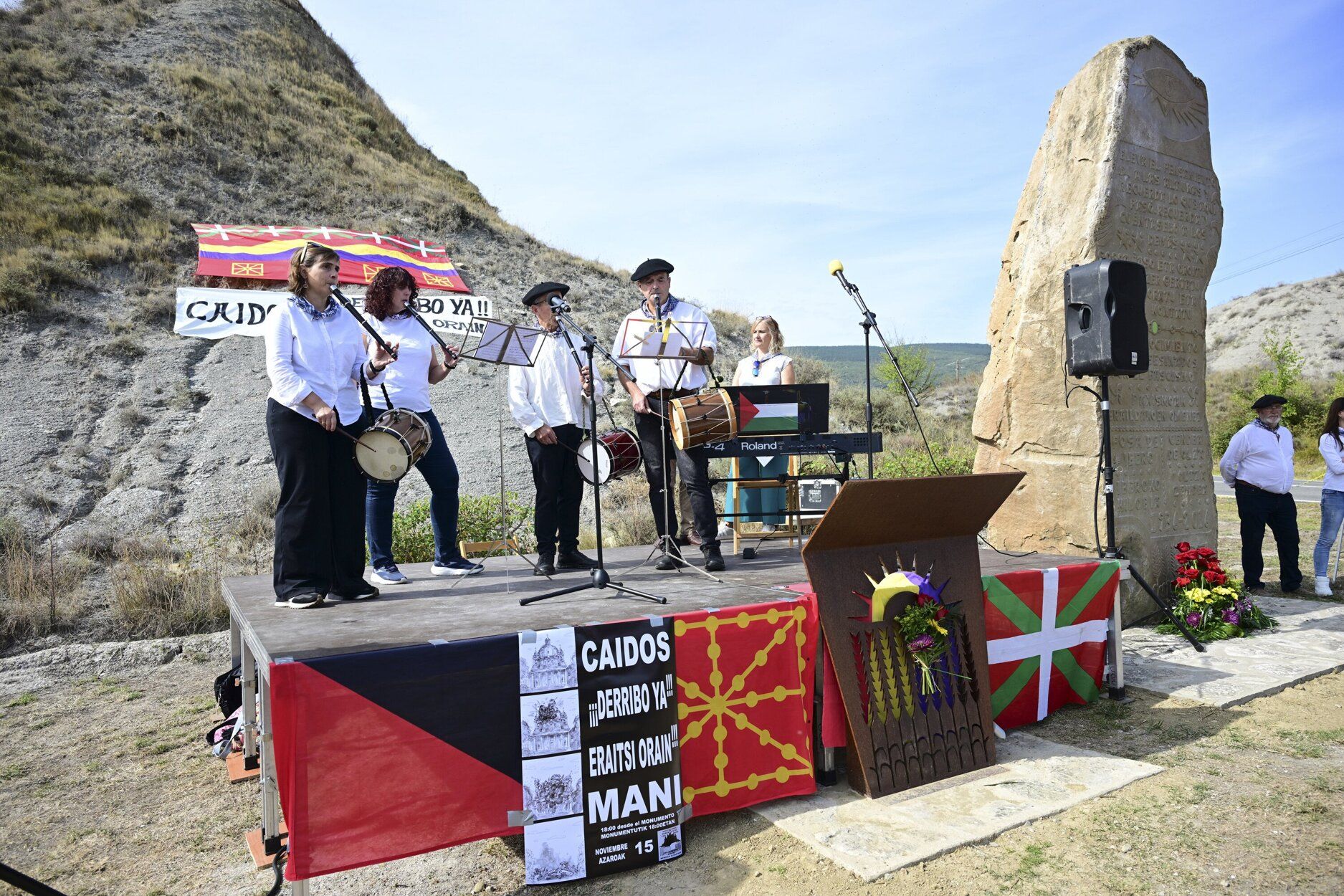 Fotos del homenaje en Ibero a las personas fusiladas durante el franquismo