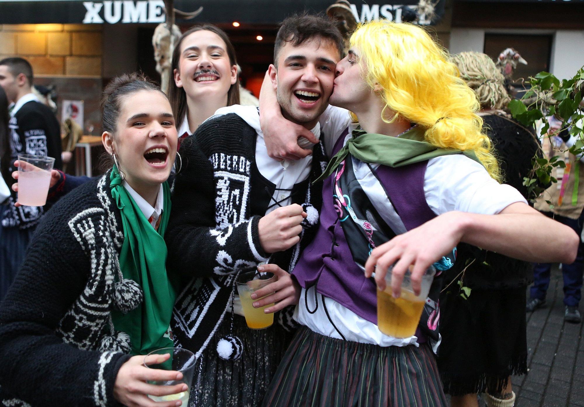 Los quintos y quintas cambiaron de género.