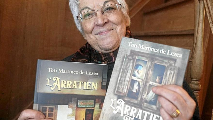 Toti Martínez de Lezea publica ‘L’Arratien’, su primera novela ambientada en la actualidad