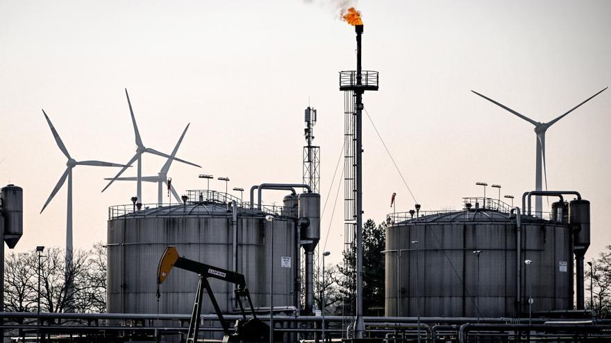 La India, la “puerta trasera” por la que el petróleo ruso llega a Occidente
