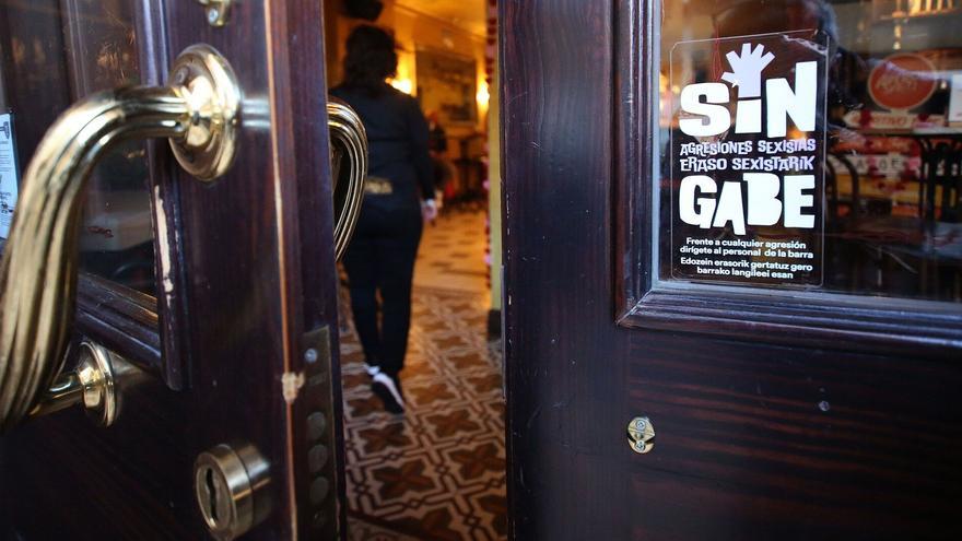 Pamplona suma ya 14 locales comprometidos contra la violencia sexista en el ocio nocturno