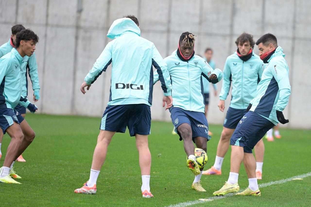 En imágenes: Valverde recupera efectivos en ataque