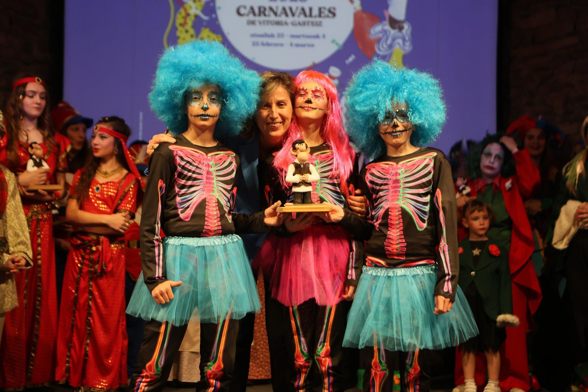 En imágenes: Presentación de Carnaval de las comparsas en el Palacio Villa Suso