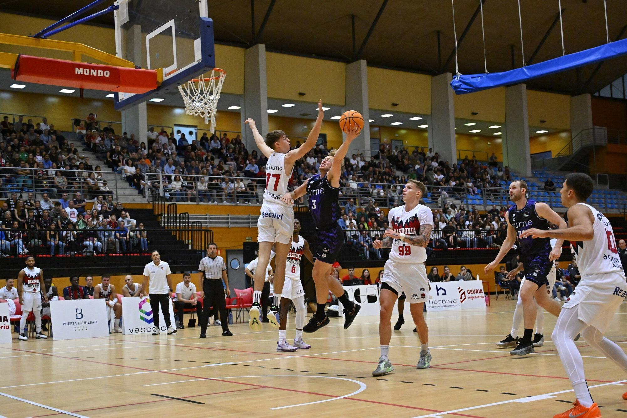 El Bilbao Basket-Baskonia, en imágenes