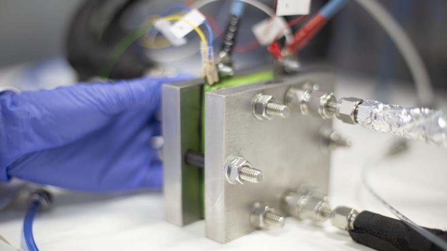 El gasto en I+D en Euskadi alcanzó los 2.144 millones en 2024, un 5,6% más que en 2023, en ambos años el 2,15% del PIB