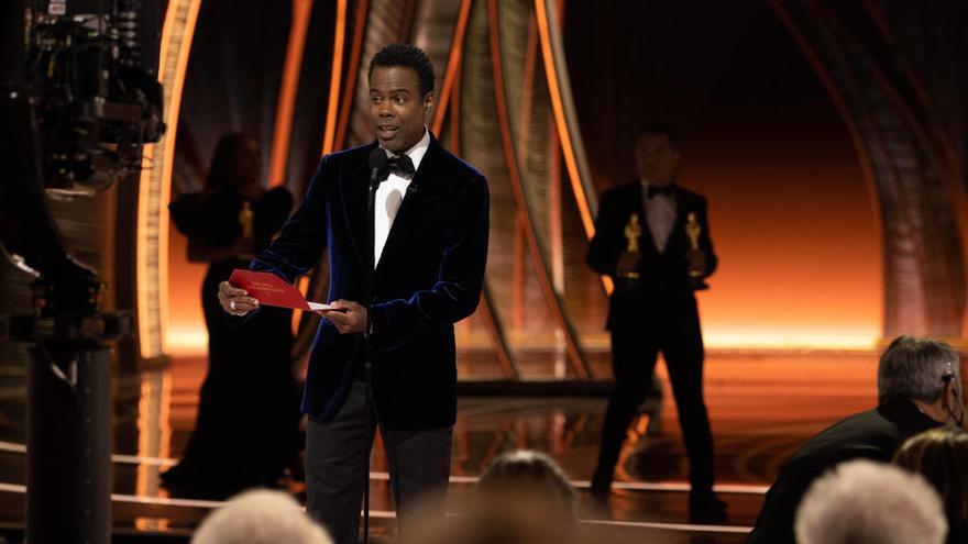 Chris Rock presentando los Oscars.