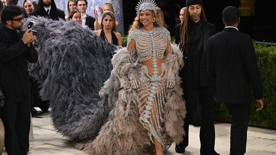 Met Gala 2026: todos los looks de la alfombra roja al detalle, de Nicole Kidman a Beyoncé