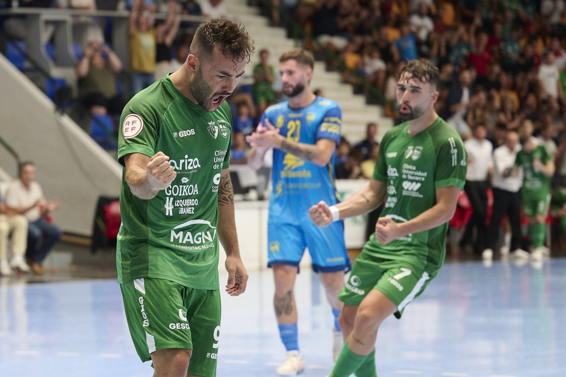 Fotos de la victoria de Osasuna Magna Xota frente a Peñiscola (5-4)