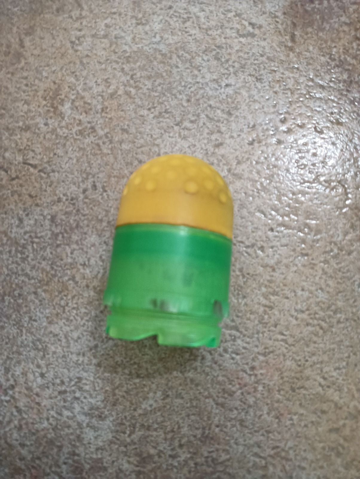 Proyectil de foam que impactó en la cabeza de una mujer de 50 años, A.U., durante los incidentes por el partido con el PSG en Donostia