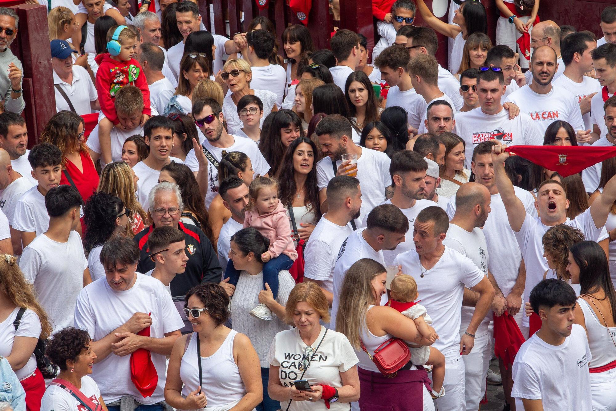 Chupinazo de las fiestas de Puente La Reina / Gares 2025