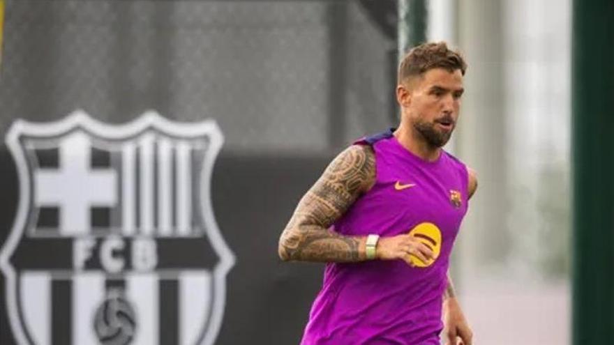 Iñigo Martínez viaja a Portugal para reunirse con el Al-Nassr