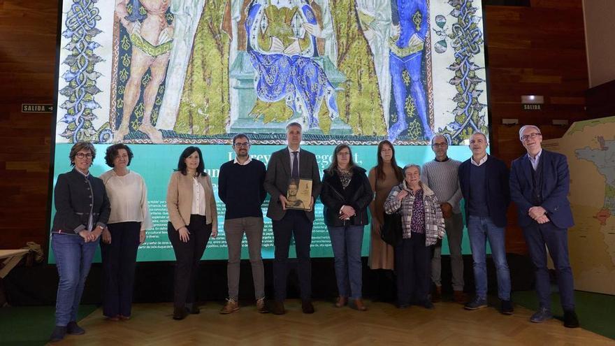 El Archivo de Navarra presenta el catálogo de la exposición de Carlos III el Noble