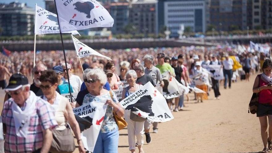Marcha en favor del acercamiento de presos.