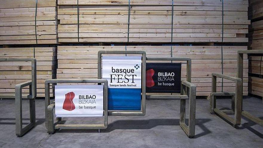 Bilbao desarrolla la primera valla peatonal de diseño de madera local