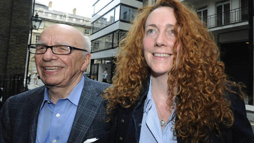 Rebekah Brooks dimite tras el escándalo de las escuchas de &#039;News of the World&#039;