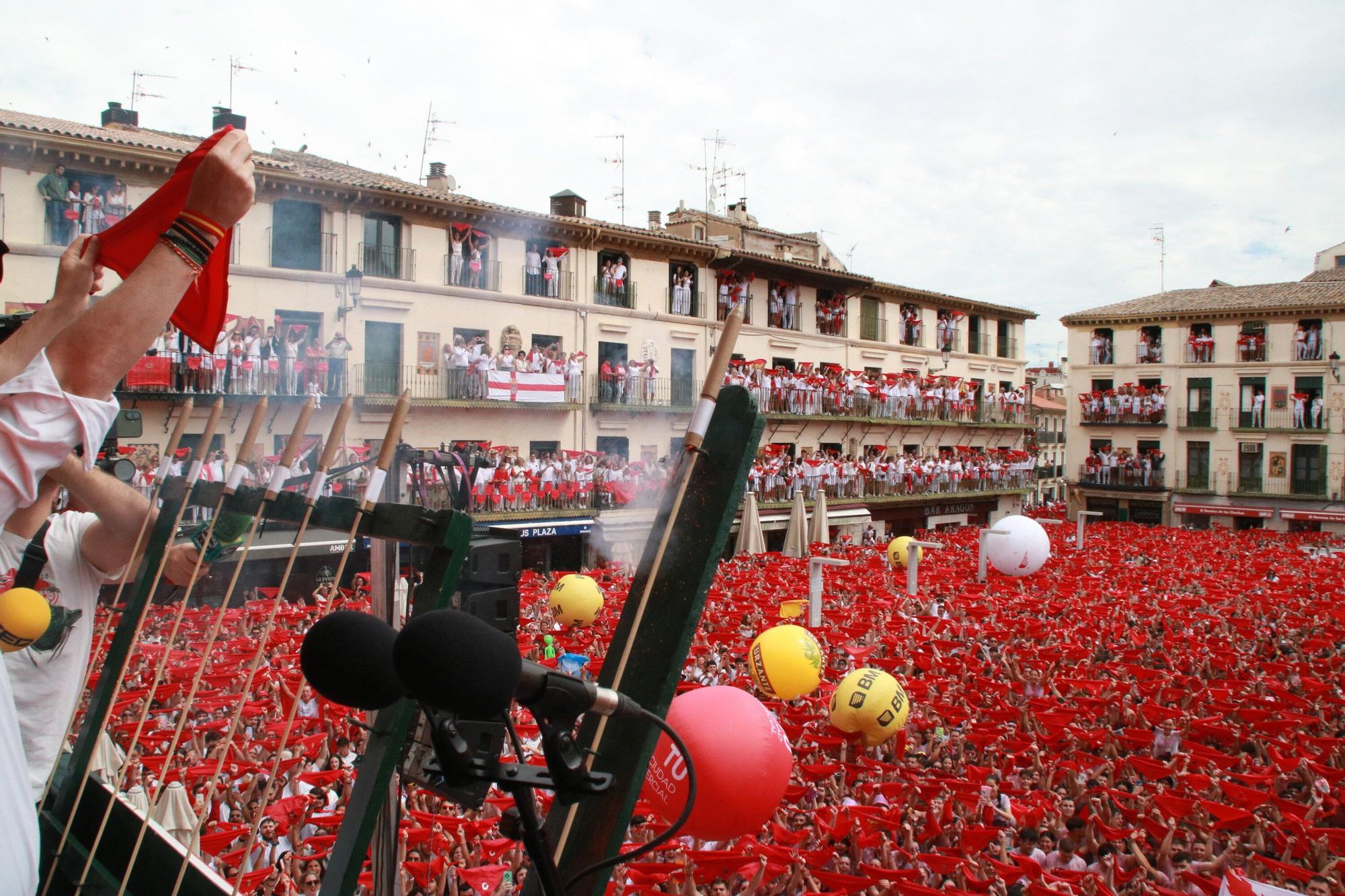 Fotos del cohete de las fiestas de Tudela 2025