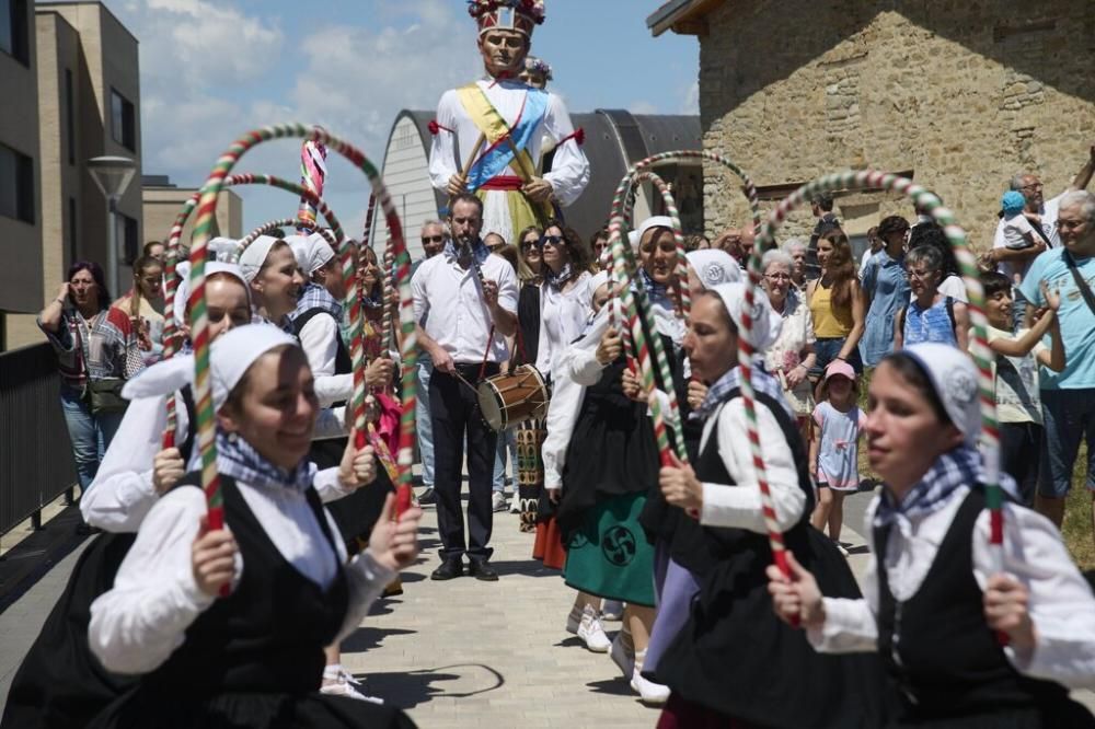 El grupo de dantzas Lakarri del Valle de Egüés