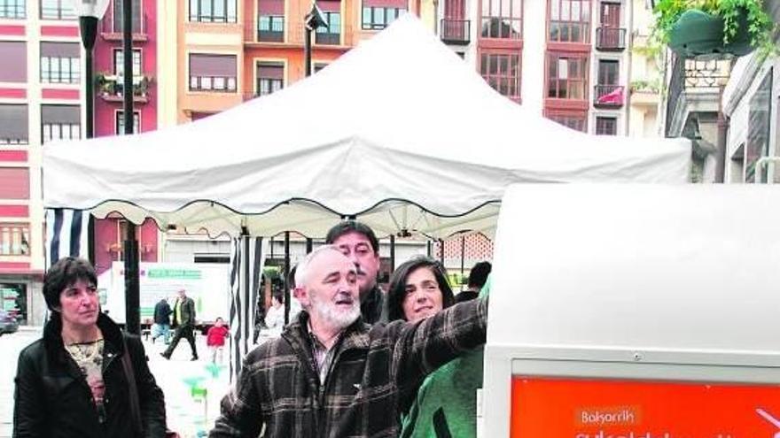 La Mancomunidad recogerá aceite usado a través de 70 contenedores fijos