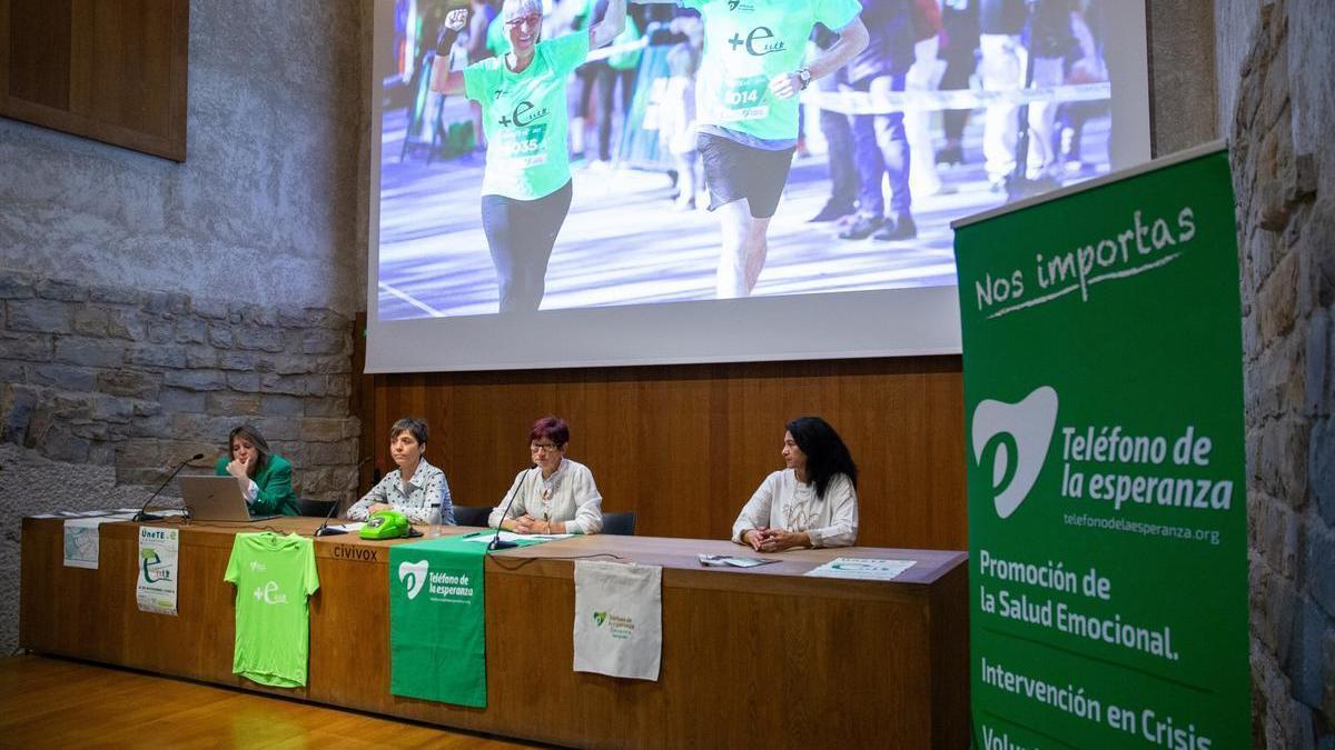 Presentación de la carrera del Teléfono de la Esperanza.