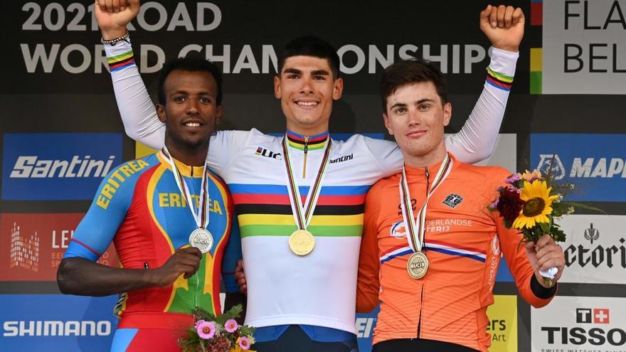 Baroncini gana el oro y Girmay la historia
