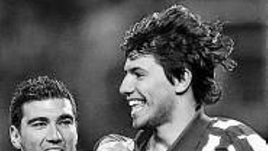 El Atlético se aferra a la clase del Kun Agüero
