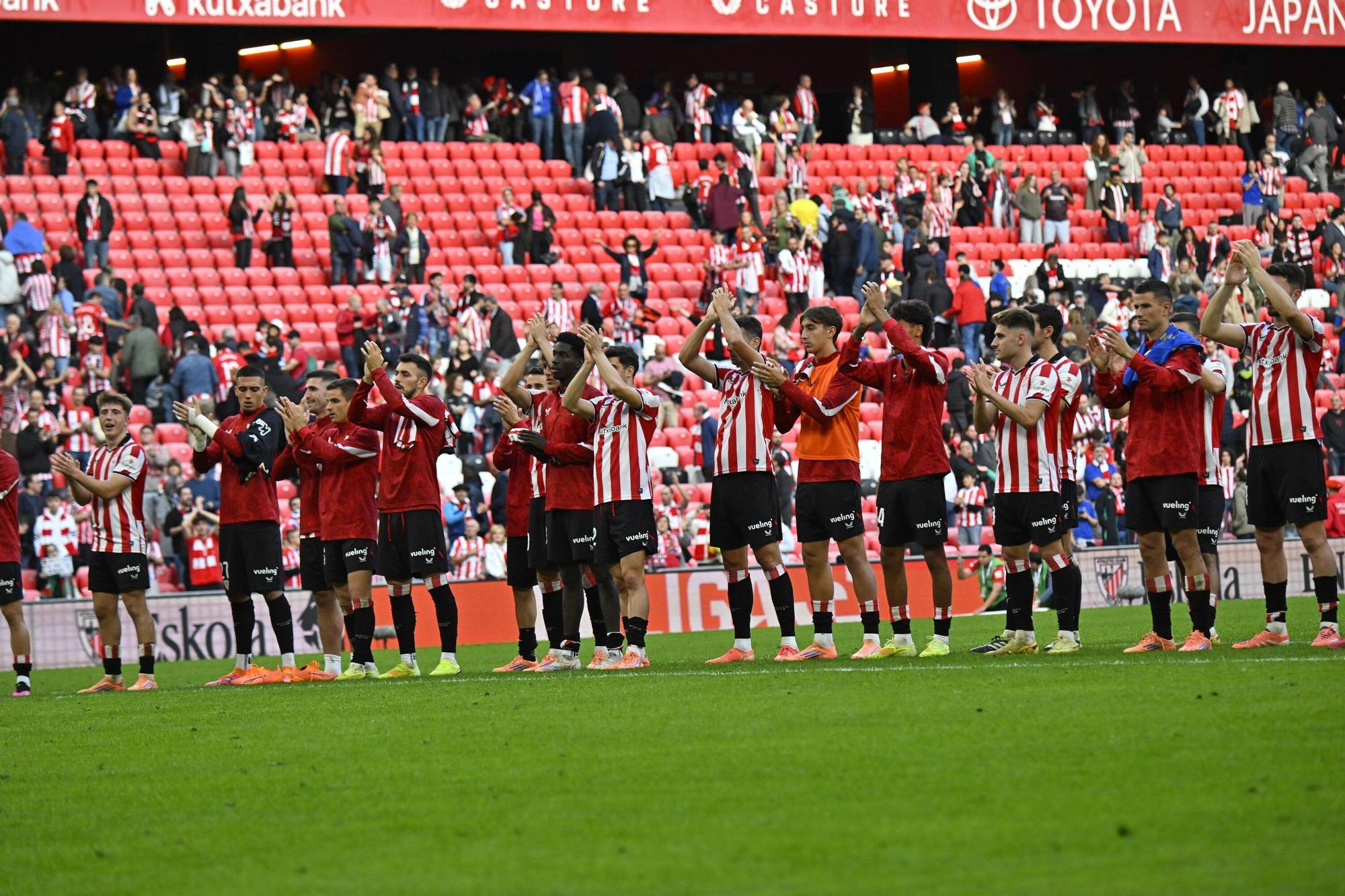 Athletic-Real Oviedo, en imágenes