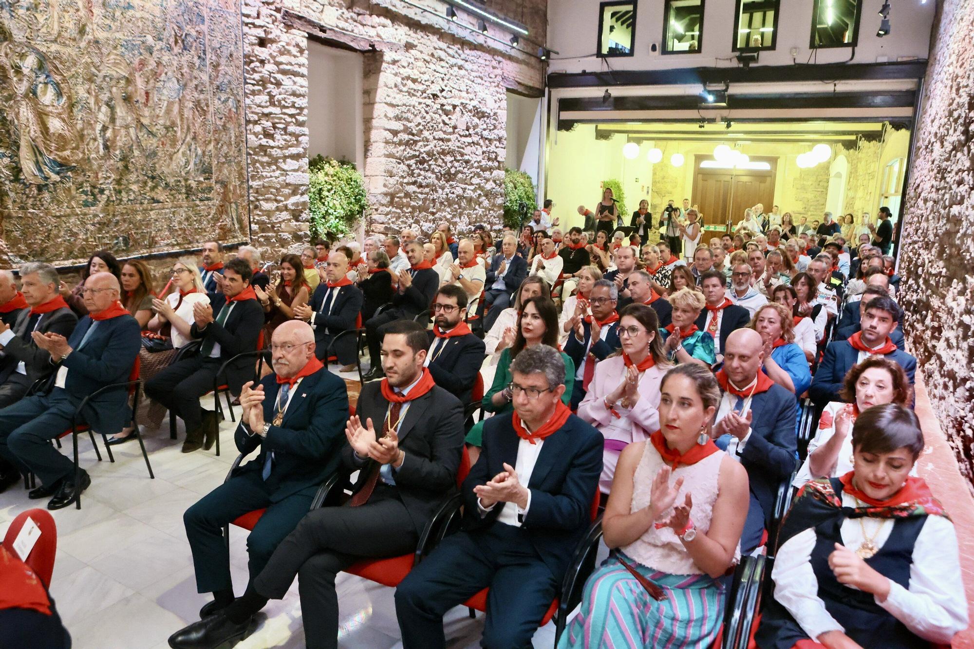 En imágenes: Entrega de la Medalla de Oro de la ciudad