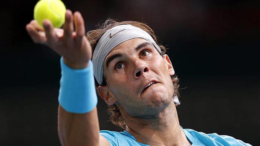 Un Nadal eficaz avanza ante Granollers en Bercy