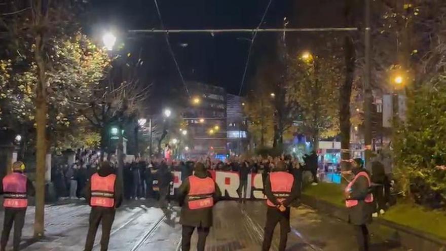La afición del PSG, camino de San Mamés