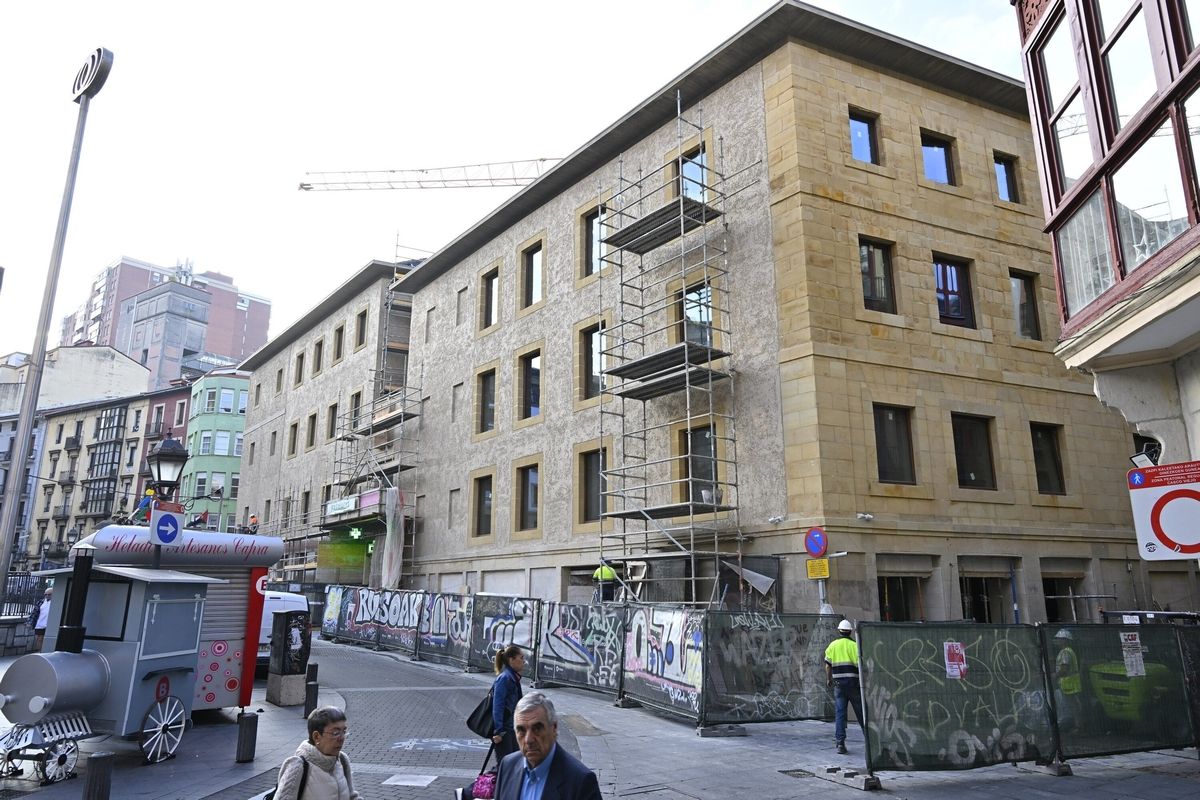 El Museo Vasco de Bilbao estrena fachada