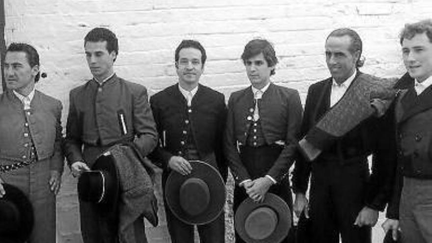 Javier Marín corta los máximos trofeos en Roa de Duero (Burgos)
