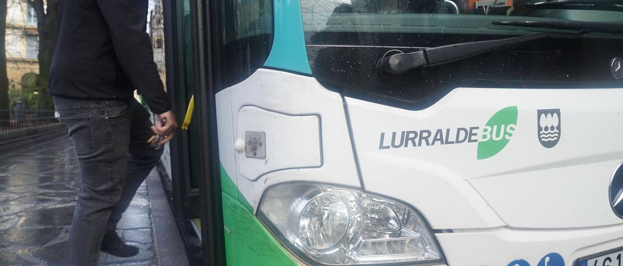 Las fiestas de Altzaga contarán con servicios especiales de Lurraldebus