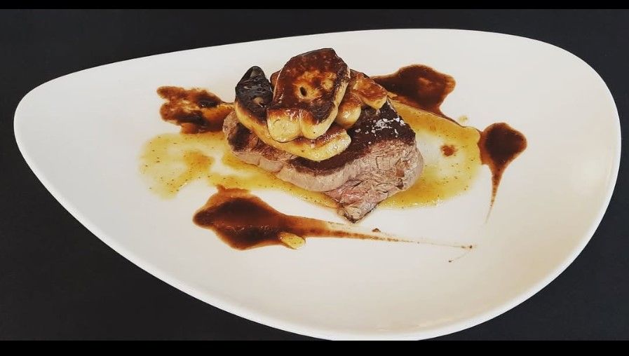 Xanti Jatetxea: cocina casera y pasión txuri-urdin junto a Anoeta