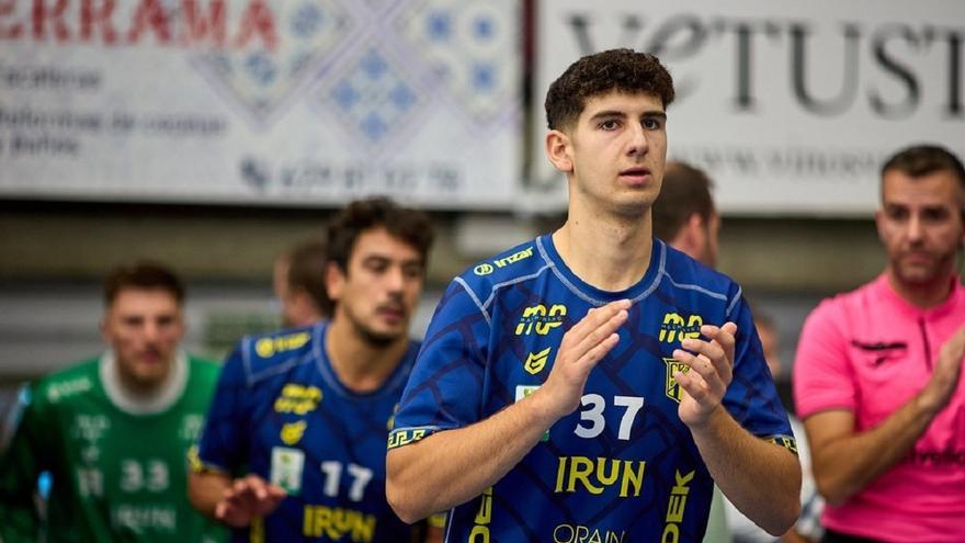 El Bidasoa repesca a Jon Ander Iribar tras la grave lesión de Alex Raix