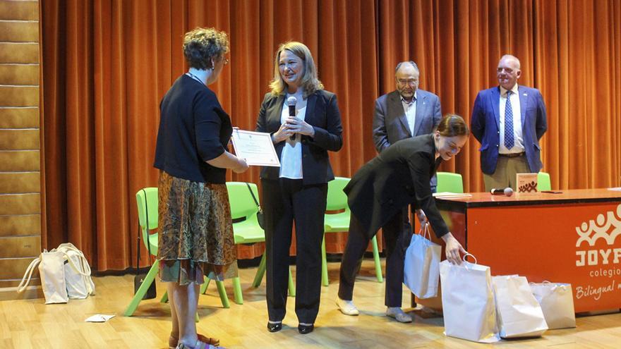 Hezkuntza Proiektuen I. Lehiaketa irabazi dute Euskal Herriko Unibertsitateko ikasleek