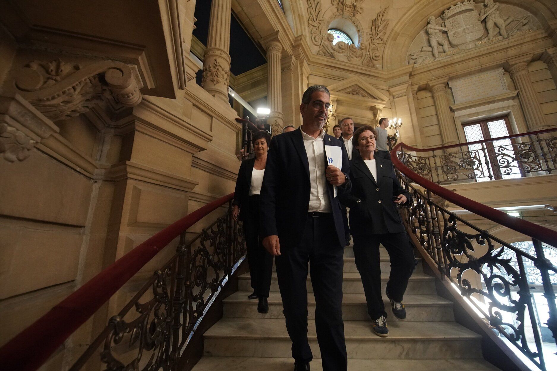 El alcalde de Donostia, Eneko Goia, tras la comparecencia en la que ha anunciado su adiós