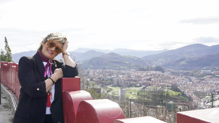 "Lo más duro fue pasar la Navidad sabiendo que el día 26 tenía que llevar a mi madre a una residencia y explicarle que no podía cuidarla porque me iban a operar"