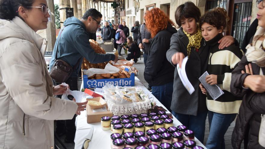 El mercado navideño de Agurain contará con una veintena de puestos y se celebrará el domingo 21 en la plaza de San Juan