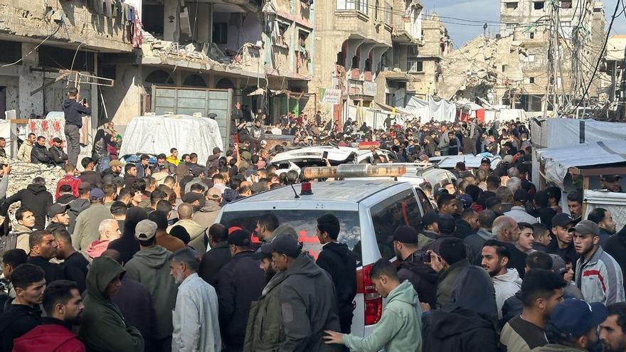 Las autoridades de Gaza cifran ya en más de 390 los muertos en ataques israelíes durante el alto el fuego