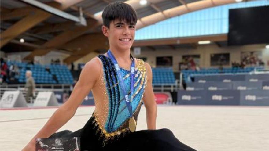 Hodei Rivas, la joven promesa de gimnasia rítmica, campeón de la primera Copa estatal