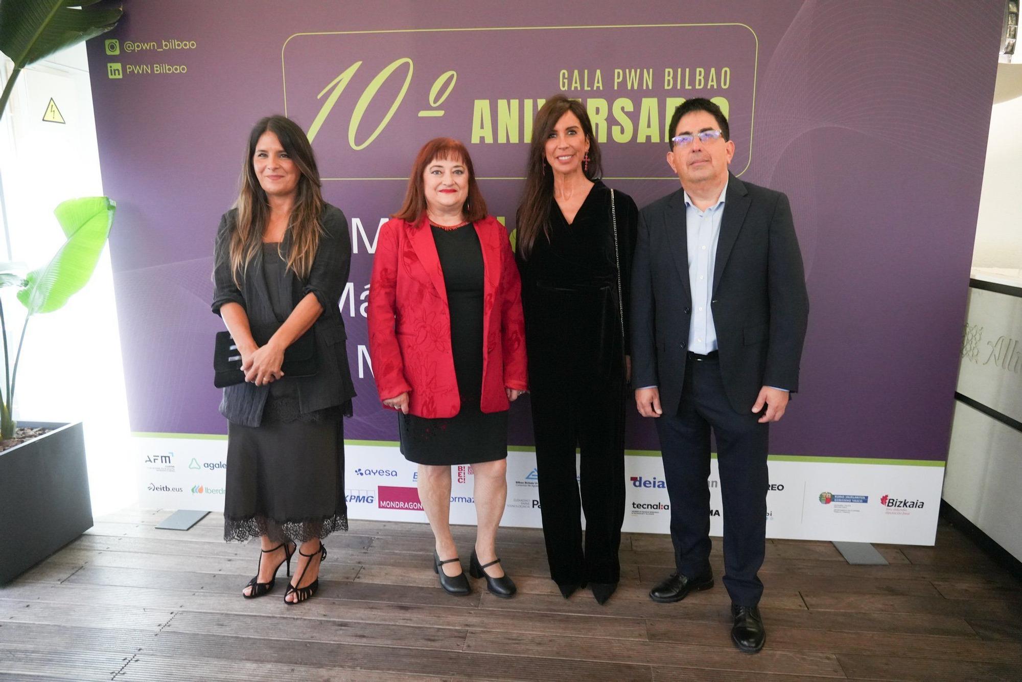 Natalia Maeso, Mari Paz Llamazares, Nerea Burgoa y Joseba Garzón, integrantes de la junta directiva de PWN Bilbao.