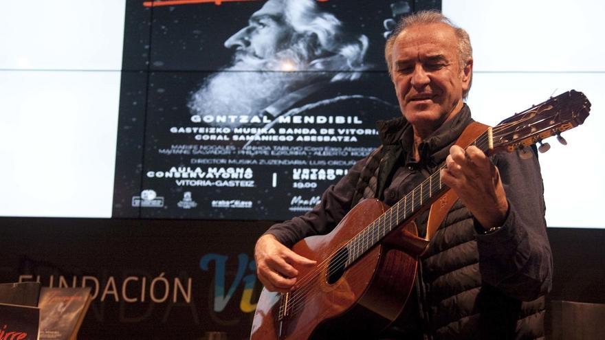 Gontzal Mendibil celebrará su medio siglo musical en el Teatro Arriaga