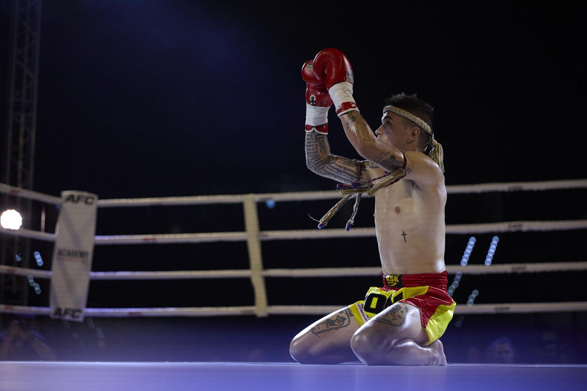 El Muay Thai pone en pie el Navarra Arena