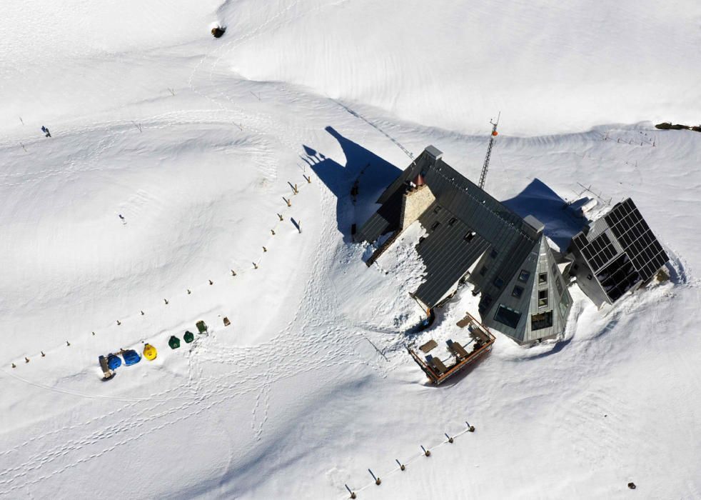 Nieve este martes en el puerto navarro de Belagua