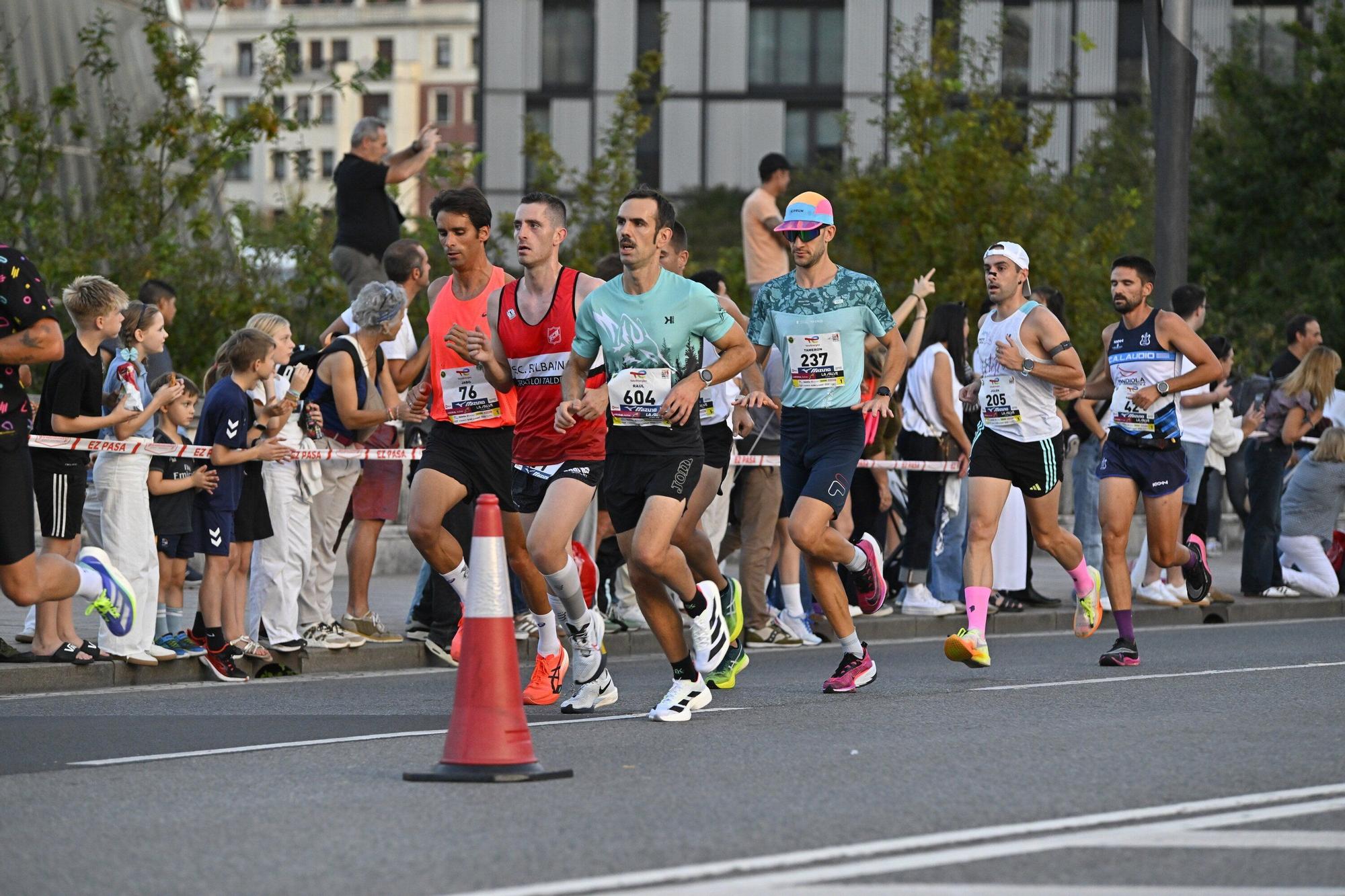 El Bilbao Night Marathon, en imágenes