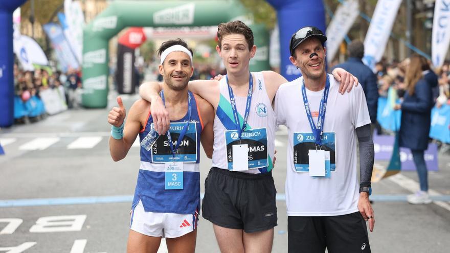 El inglés Thomas Holliday y la donostiarra Maite Arraiza ganan la 46 Maratón de Donostia