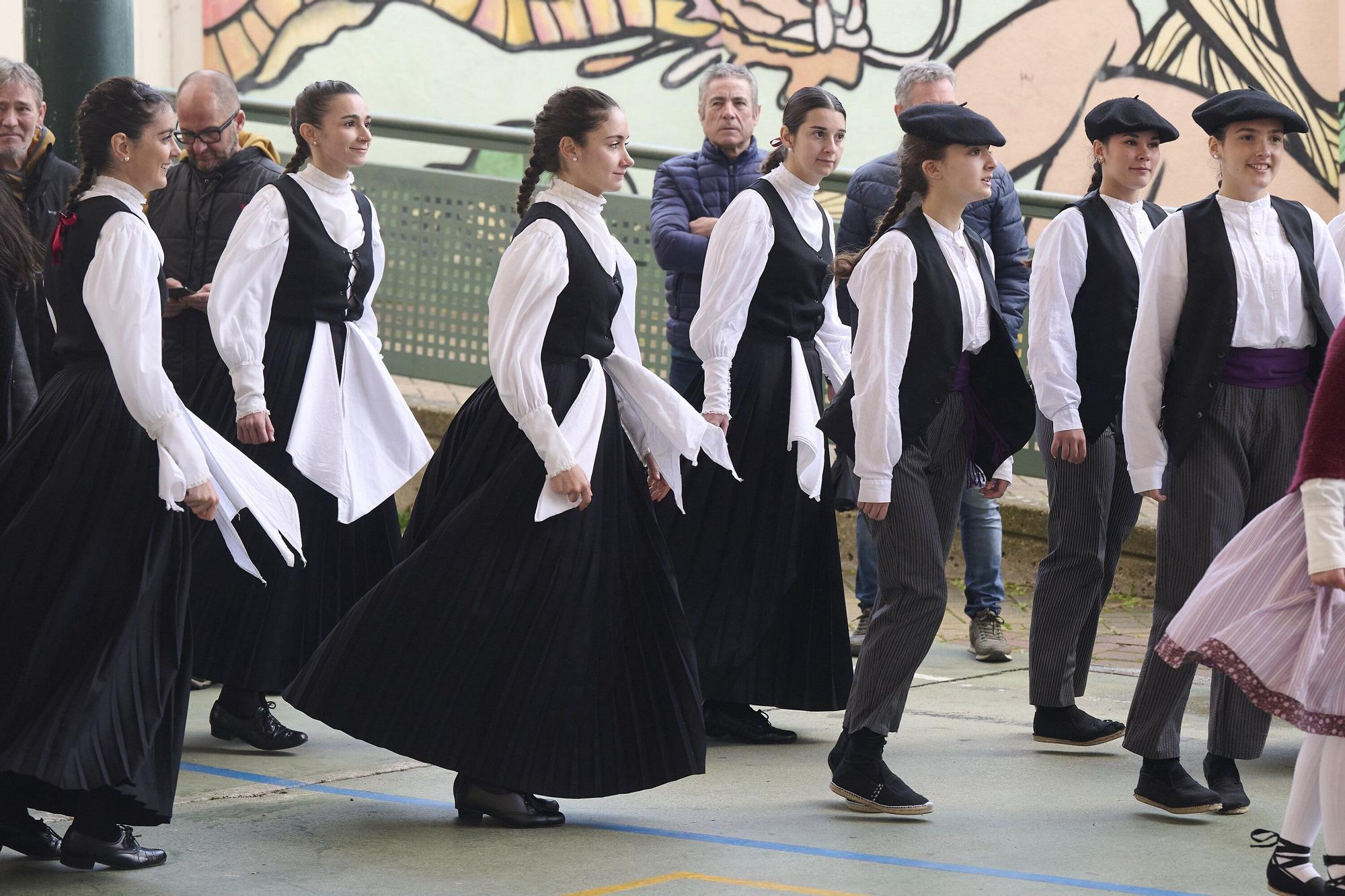III Día del grupo de danzas Larratz