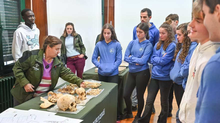 Del pasado al futuro: FIRST LEGO League Euskadi sumerge a jóvenes en la arqueología